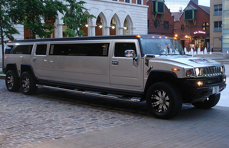 Silver Double Axle Hummer